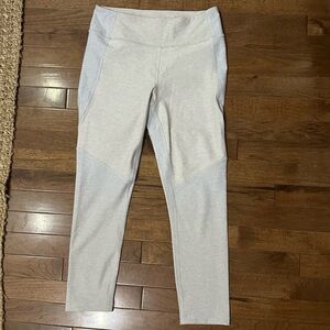 Outdoor Voices Warmup Leggings medium tri Gray Tan